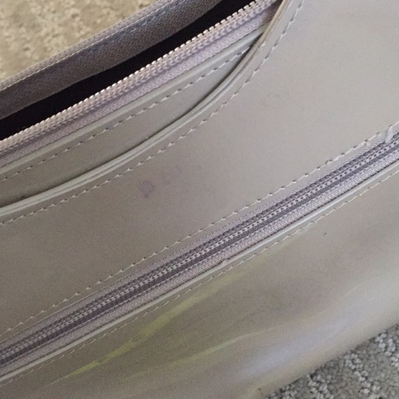 Beijo Purse w/ matching wallet - Picture 8 of 8